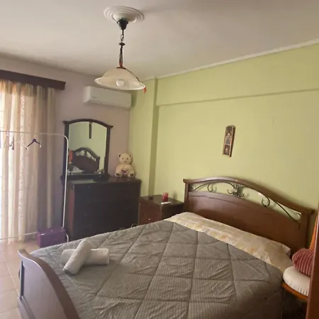 Апартаменты Location! Spacious 2 Bdrm With Balcony *